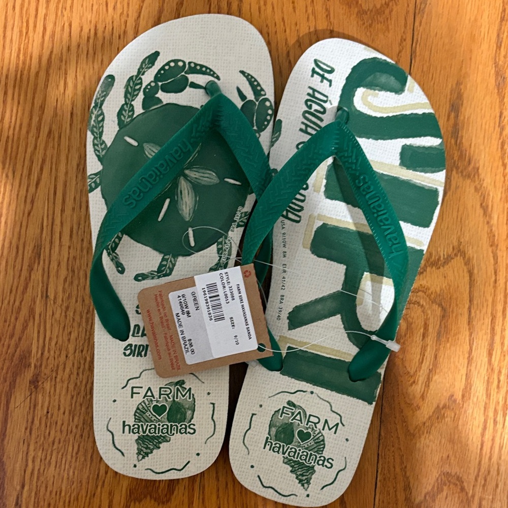 Havaianas Olive Green and Cream Flip Flops